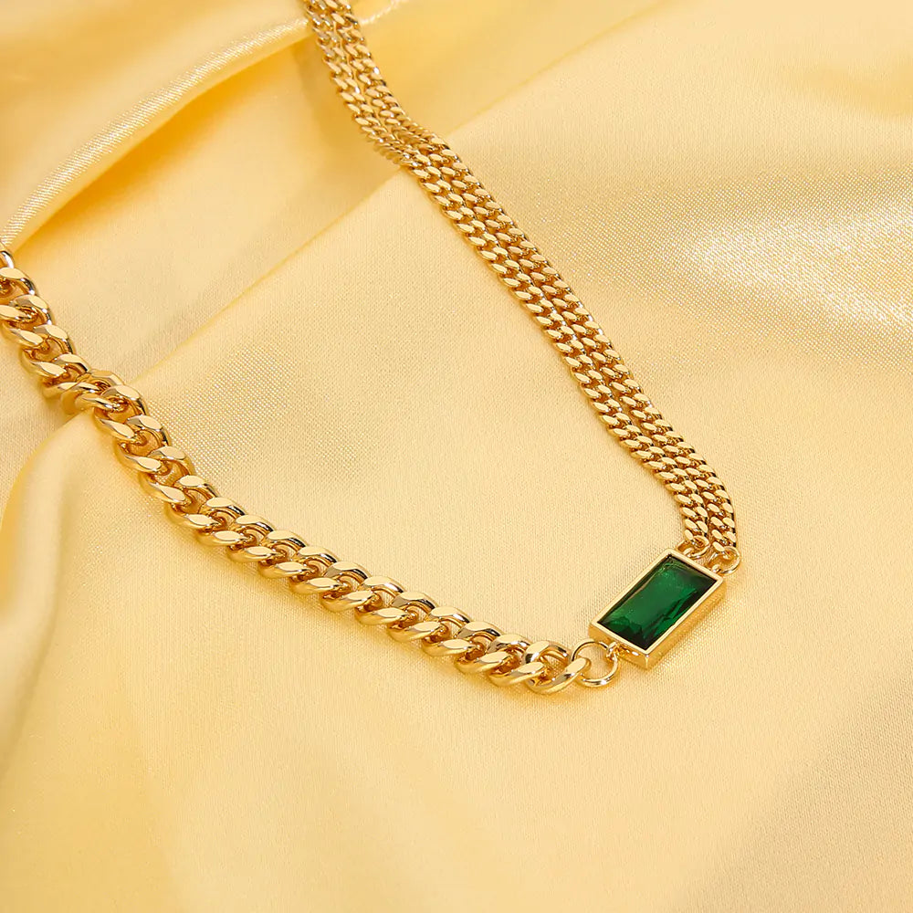 VIELLA EMERALD ESSENCE NECKLACE